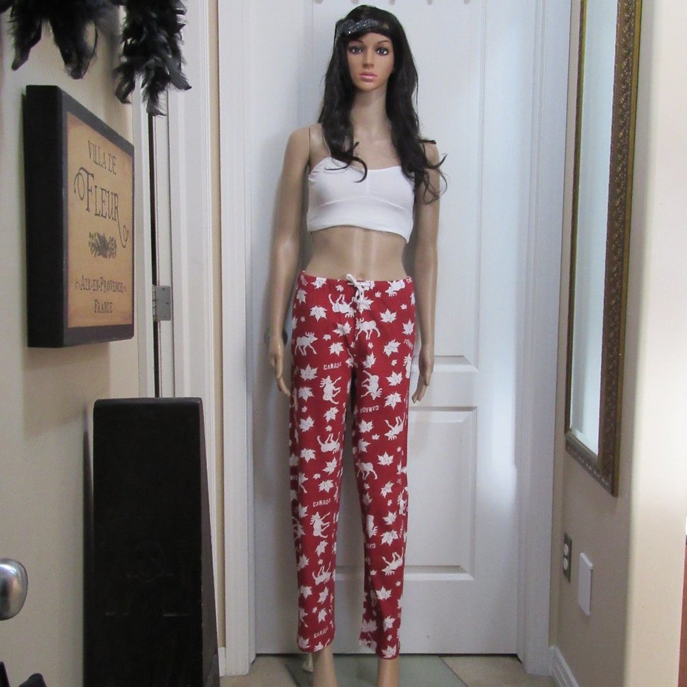 New Boutique  Canada PJ pant Red Small  Medium Lrg